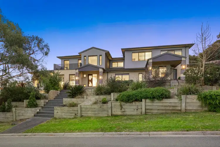 9 Murralinga Place