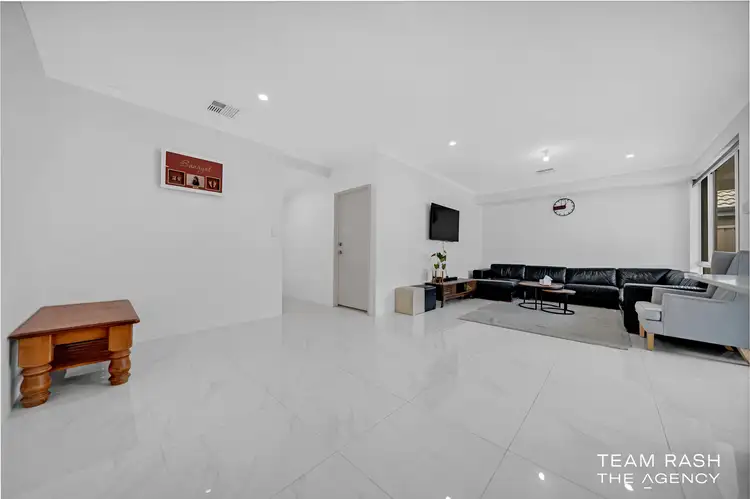 Sixth view of Homely house listing, 50 Lutea Loop, Hilbert WA 6112