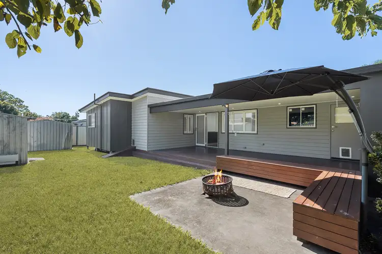 7 Winifred Street