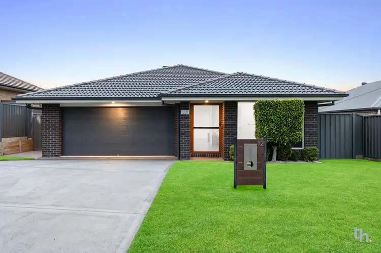 12 Brokenwood Avenue, Cliftleigh NSW 2321