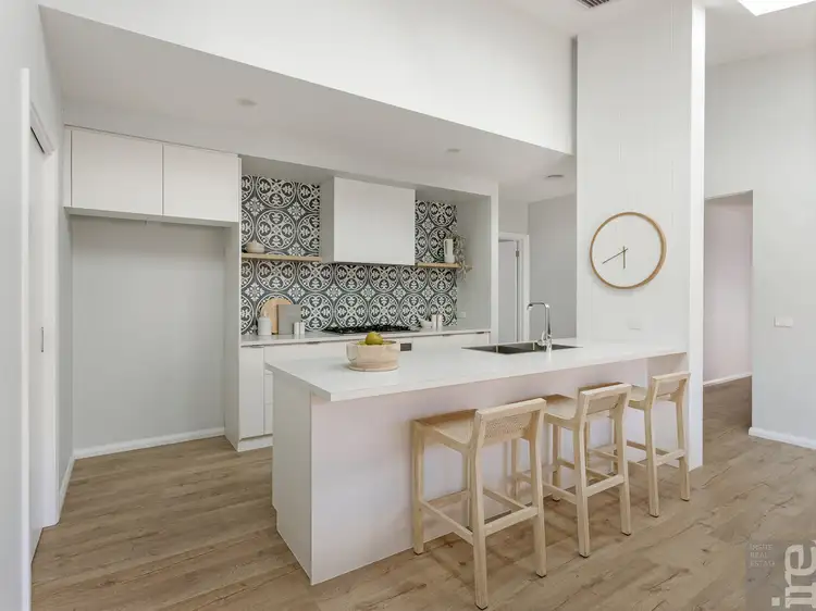 Fourth view of Homely house listing, 10 Gemstone View, Wangaratta VIC 3677