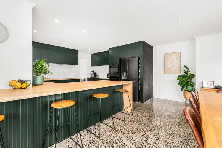 79 Montgomery Street, Sale VIC 3850
