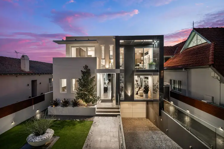 5 Lees Avenue, Croydon Park NSW 2133