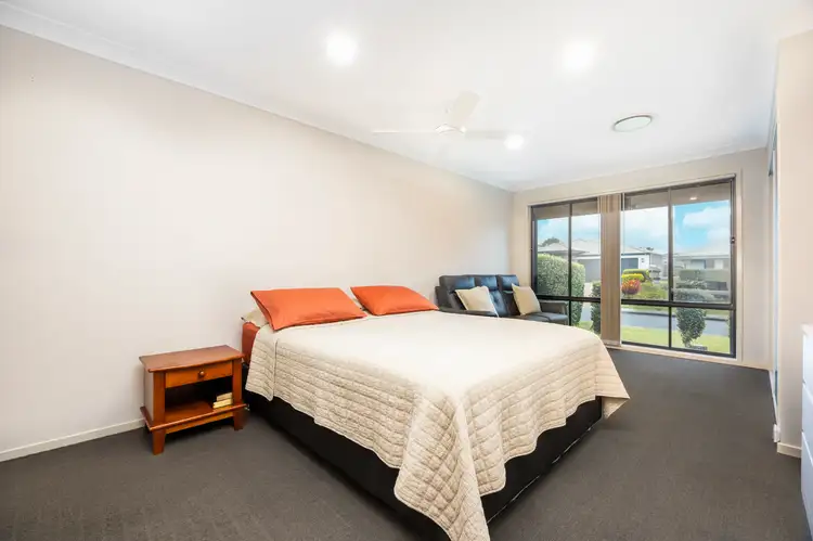 Second view of Homely house listing, 3 Honeyeater Crescent, Dakabin QLD 4503