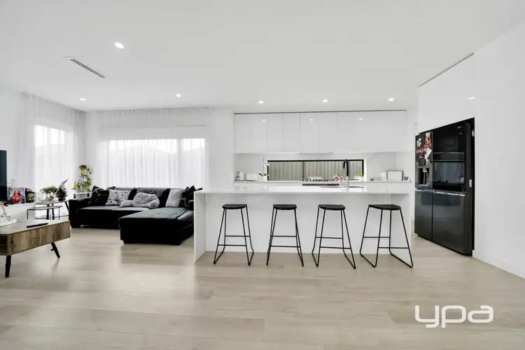 Sixth view of Homely house listing, 13 Oregan Way, Roxburgh Park VIC 3064