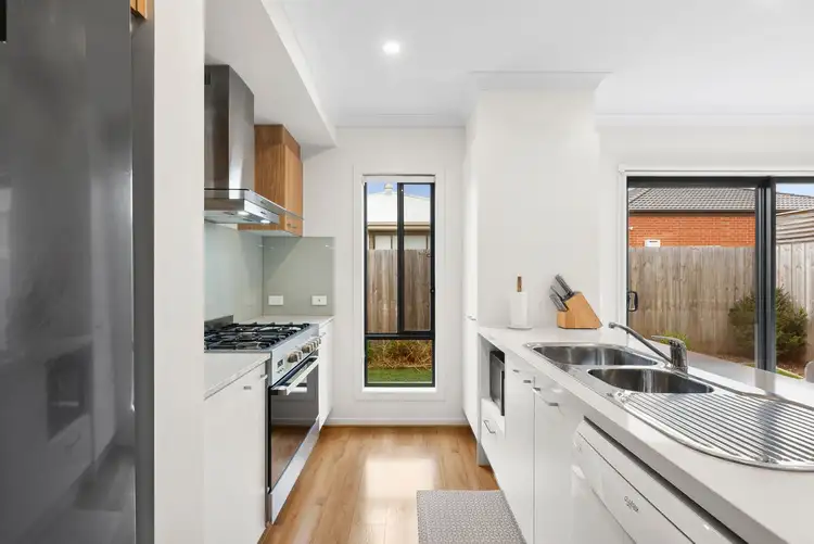 Fifth view of Homely house listing, 8 Vienet Avenue, Armstrong Creek VIC 3217
