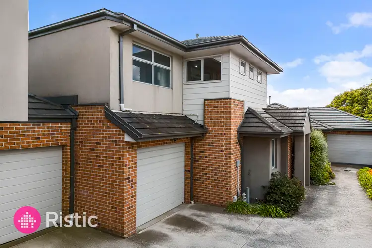 2/84 Maude Avenue, Glenroy VIC 3046