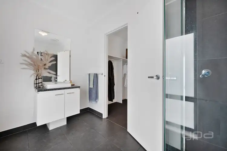 Fourth view of Homely house listing, 1 Milton Place, Strathtulloh VIC 3338