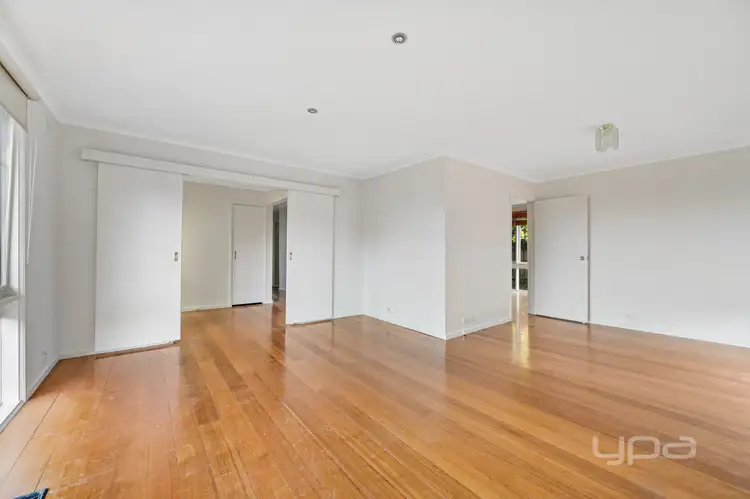 Sixth view of Homely house listing, 5 Glendale Place, Gladstone Park VIC 3043