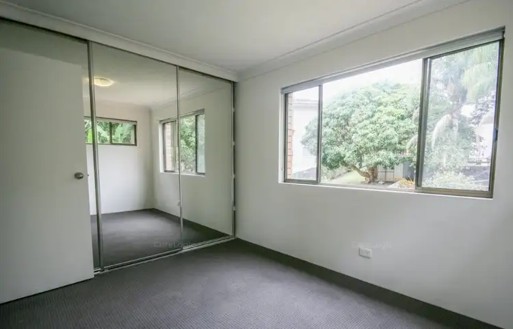 Fifth view of Homely apartment listing, 8/6 Stanley Street, Burleigh Heads QLD 4220