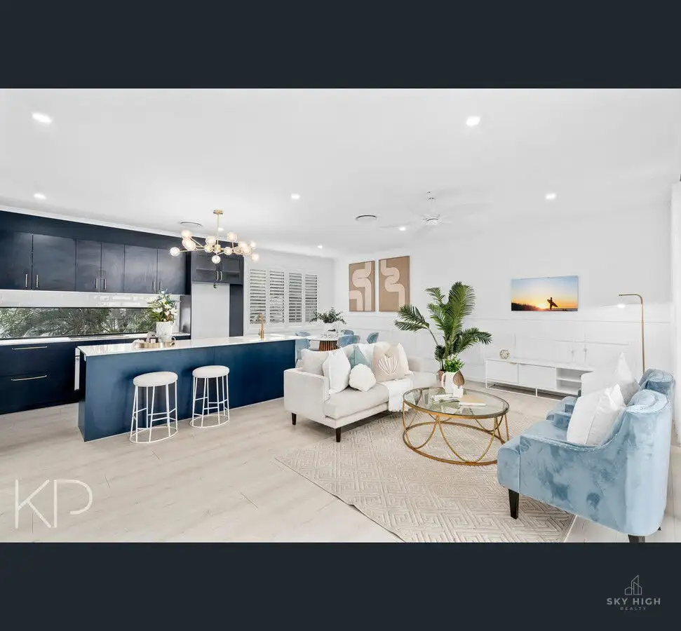 Main view of Homely townhouse listing, 2/33 Palm Avenue, Surfers Paradise QLD 4217