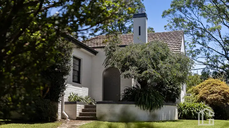 18 Hawkesbury Road, Springwood NSW 2777