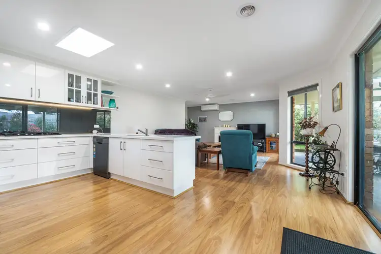 Third view of Homely house listing, 5 Sunrise Court, Carrum Downs VIC 3201