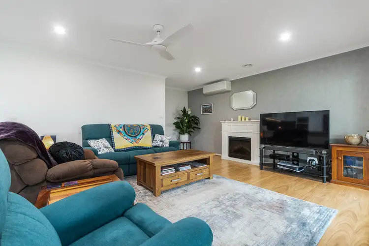 Fifth view of Homely house listing, 5 Sunrise Court, Carrum Downs VIC 3201