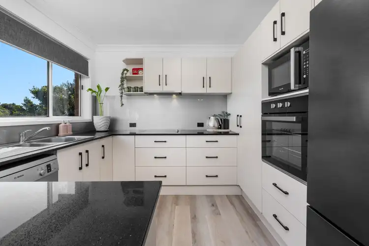 Fourth view of Homely house listing, 18 Lyons Close, Edgeworth NSW 2285