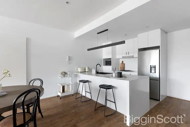 207/55 Bay Street, Port Melbourne VIC 3207