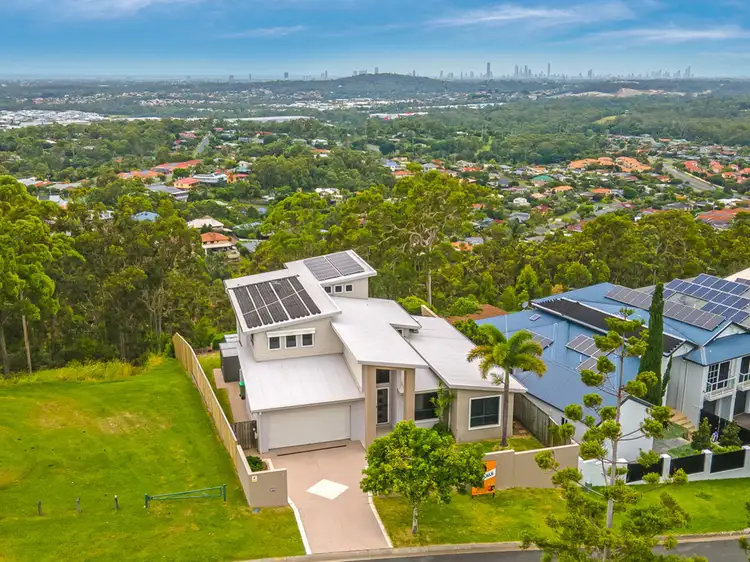 59 Midway Terrace, Pacific Pines QLD 4211