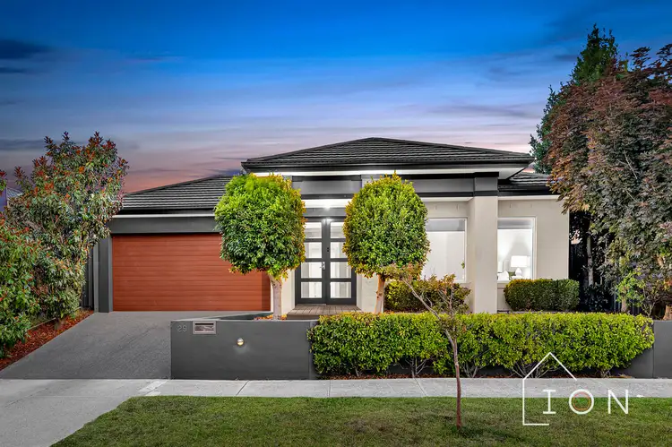 29 Connewara Crescent, Clyde North VIC 3978