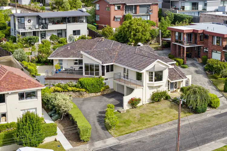 4 Quamby Avenue, Sandy Bay TAS 7005