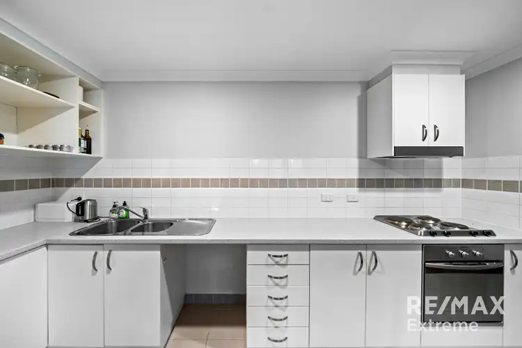 Fifth view of Homely apartment listing, 3/1 Sunlander Drive, Currambine WA 6028