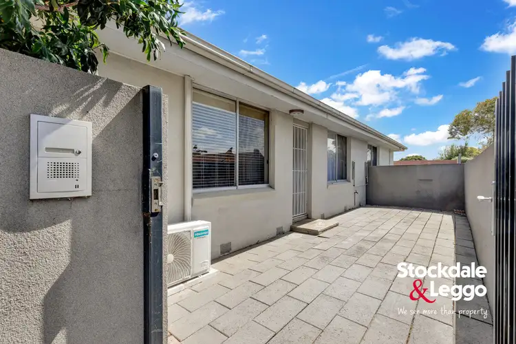 2/29 Broadmeadows Road, Tullamarine VIC 3043