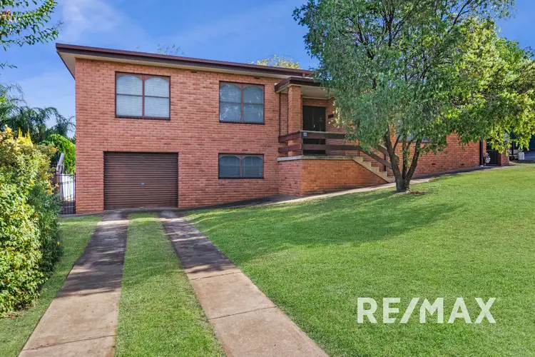 42 William Street, Junee NSW 2663