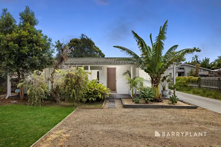 4 Nixon Street, Rosebud VIC 3939
