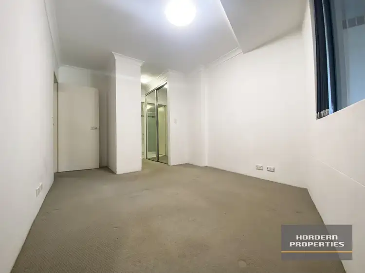 1-9 Pyrmont Bridge Road