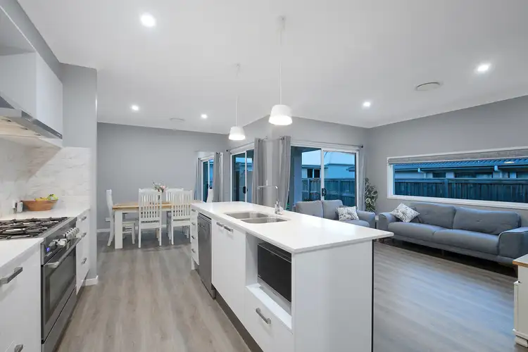 Sixth view of Homely house listing, 37 Summertaste Parade, Griffin QLD 4503