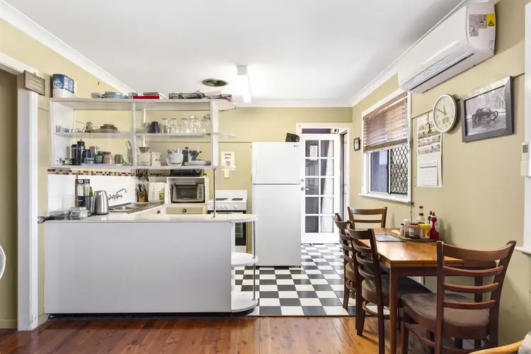 Third view of Homely semi-detached listing, 1/18 Drayton Road, Harristown QLD 4350