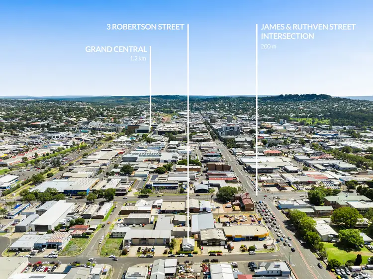 3 Robertson Street, South Toowoomba QLD 4350