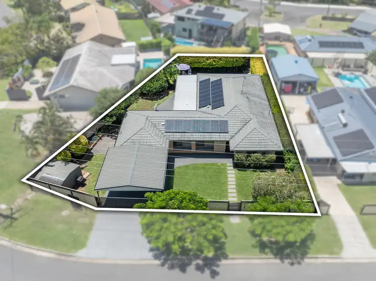 9 Spoonbill Street, Birkdale QLD 4159