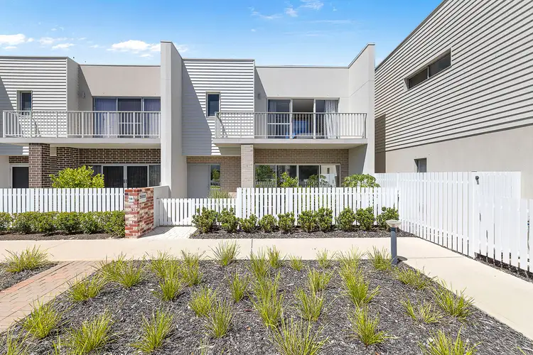 Second view of Homely house listing, 10 Catseye Walk, Treeby WA 6164