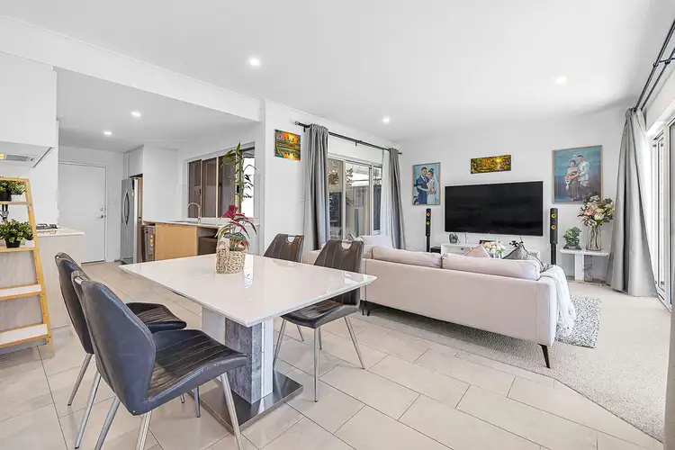 Fifth view of Homely house listing, 10 Catseye Walk, Treeby WA 6164