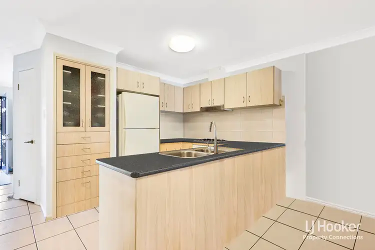 Fourth view of Homely semi-detached listing, 2/25 Leichardt Avenue, Rothwell QLD 4022