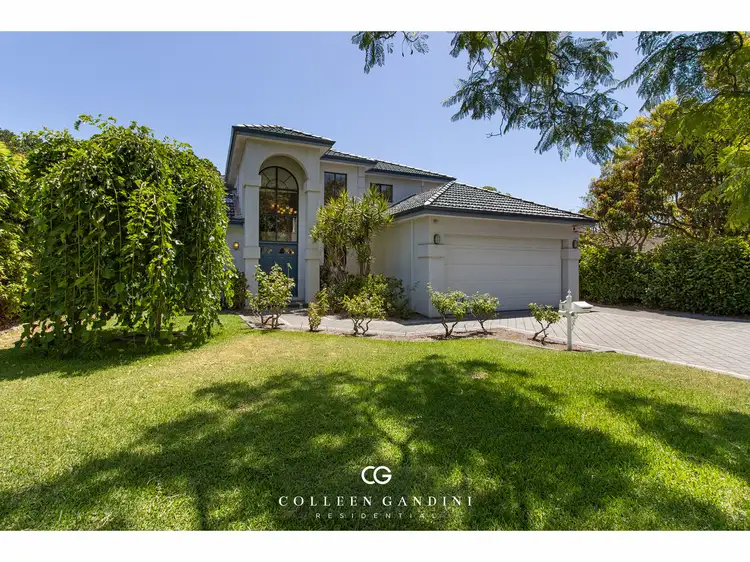 11 Tain Street, Applecross WA 6153