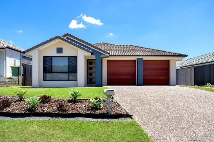 16 Bosswood Court