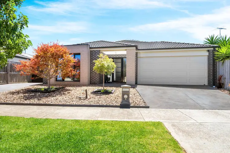 8 Mandela Court, St Albans Park VIC 3219