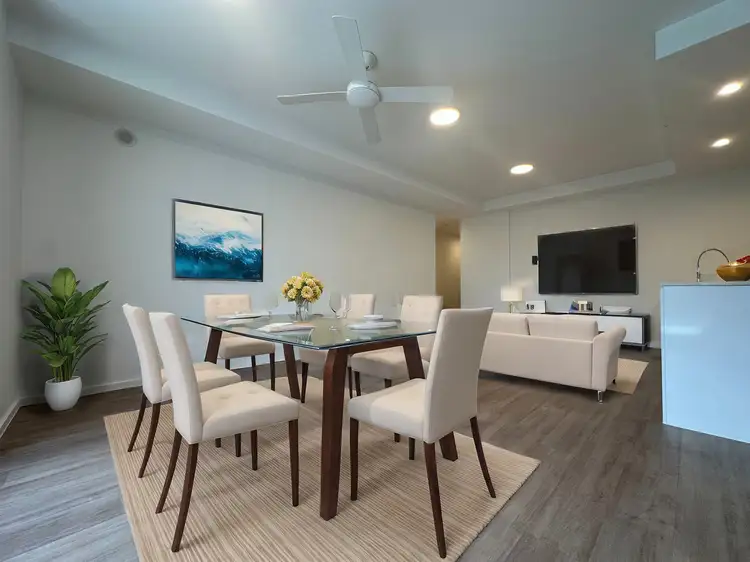 40102/2 Main Street, Varsity Lakes QLD 4227