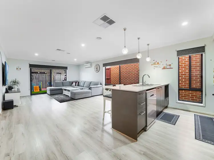 Second view of Homely house listing, 7 Kamona Street, Clyde VIC 3978