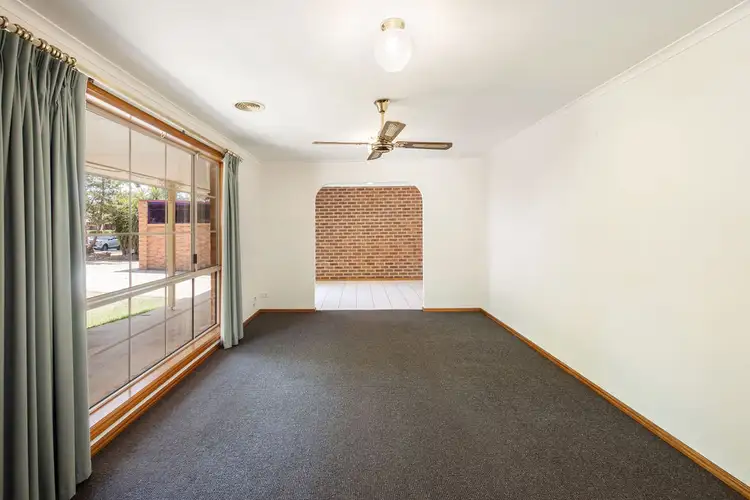 Third view of Homely house listing, 5 McMahon Place, Wodonga VIC 3690