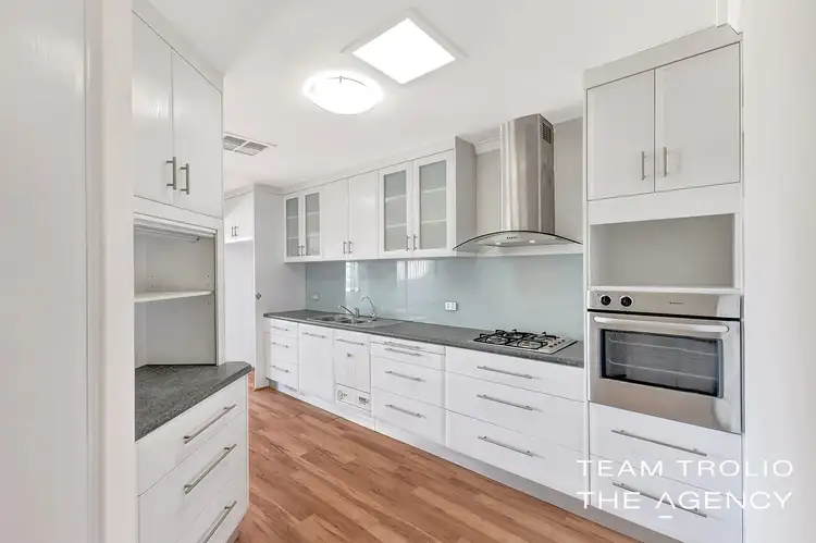 Fifth view of Homely house listing, 22/11 Boyd Crescent, Hamilton Hill WA 6163