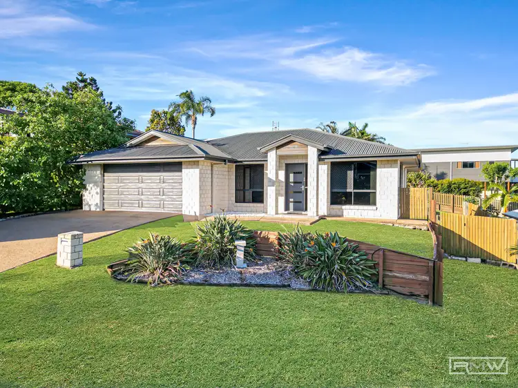14 Lexington Drive, Lammermoor QLD 4703