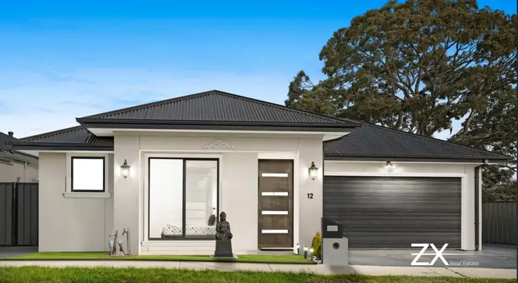 12 Molesworth Crescent, Donnybrook VIC 3064