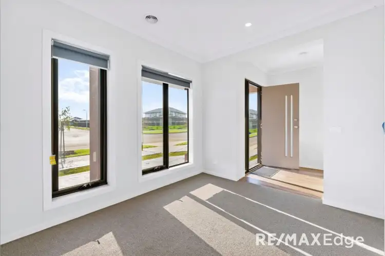 Seventh view of Homely house listing, 38 Medallion Boulevard, Tarneit VIC 3029