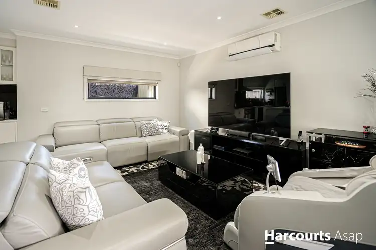 Fifth view of Homely house listing, 46 Mossey Crescent, Cranbourne East VIC 3977