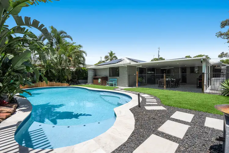 4 Estelle Street, Birkdale QLD 4159