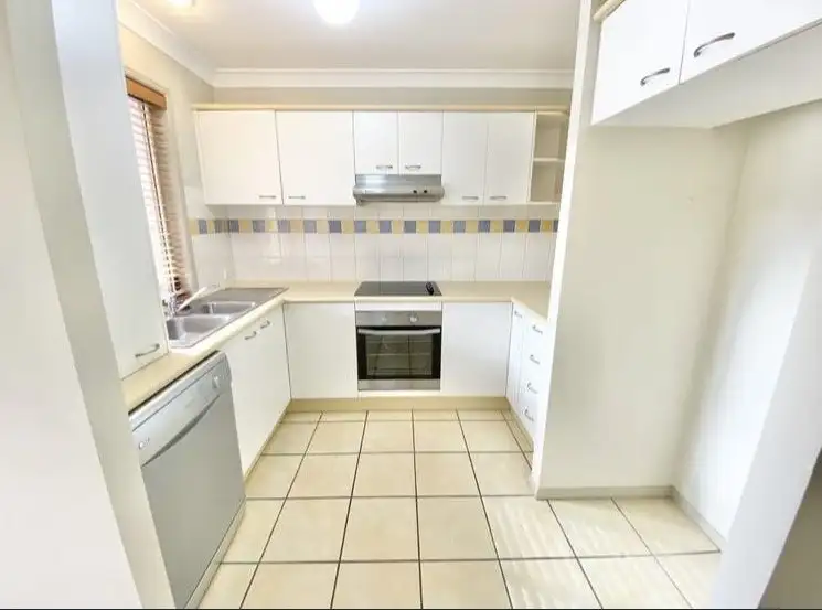 Fifth view of Homely townhouse listing, 105/333 Colburn Avenue, Victoria Point QLD 4165