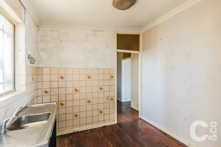 Sixth view of Homely house listing, 10 Nathaniel Way, Orelia WA 6167