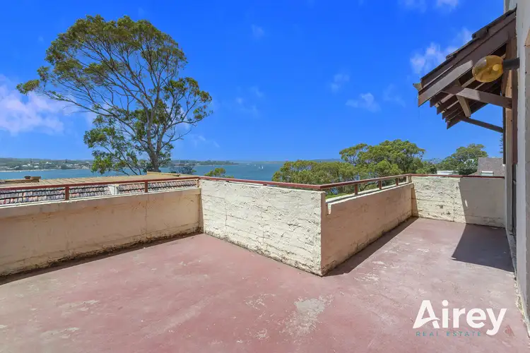 2/6 Bindaring Parade, Claremont WA 6010